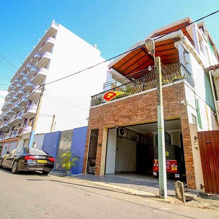 Yoho Avana Resort Colombo Esterno foto